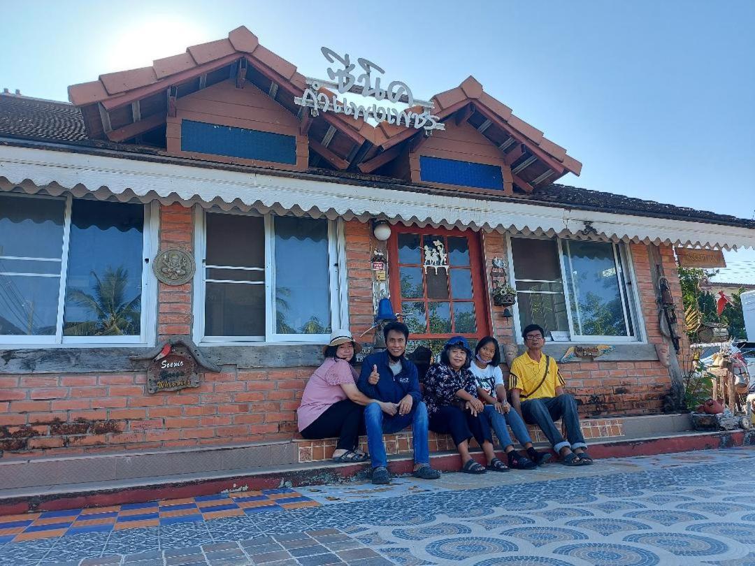 Scenic Riverside Resort Kamphaeng Phet Exterior photo